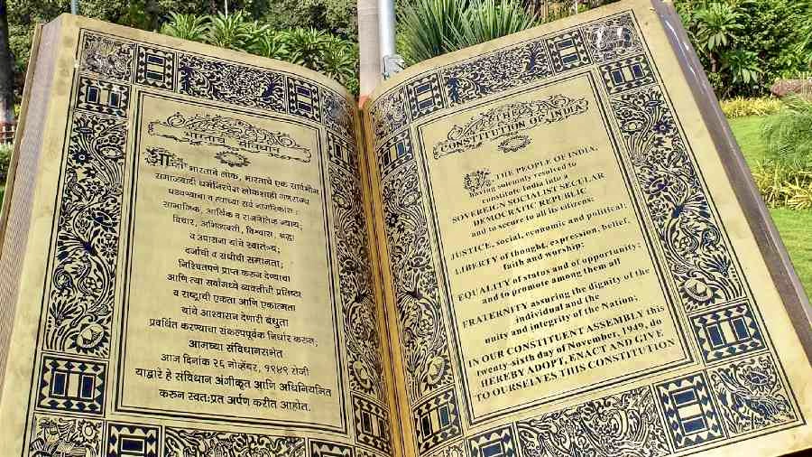 ਭਾਜਪਾਈ ਸੰਸਦ ਮੈਂਬਰ ਵੱਲੋਂ ਸੰਵਿਧਾਨ ਦੀ ਪ੍ਰਸਤਾਵਨਾ ‘ਚੋਂ ‘ਧਰਮ ਨਿਰਪੱਖ’ ਤੇ ‘ਸਮਾਜਵਾਦੀ’ ਸ਼ਬਦ ਹਟਾਉਣ ਲਈ ਸੰਸਦ ‘ਚ ਬਿੱਲ ਪੇਸ਼